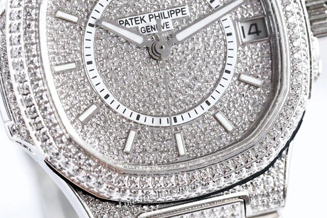 百达翡丽鹦鹉螺系列女表 女神款 渐变蓝黑 Patek Philippe机械女表 gjs1269